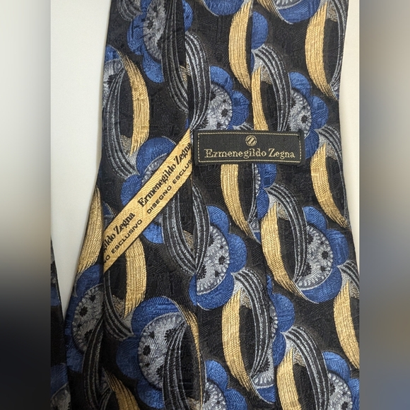 Ermenegildo Zegna 100% Silk Patterned Tie - Picture 5 of 9
